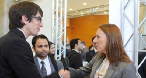 Grandes empresas a la caza de talento