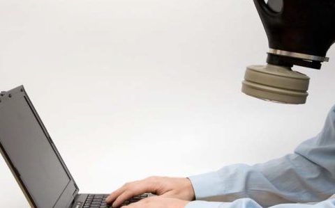Cuidado con la cara oculta de las redes sociales