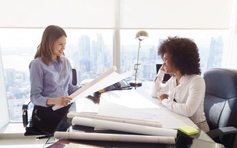 Cómo gestionar problemas culturales en empresas multinacionales