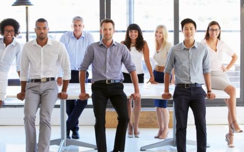 Cómo gestionar una oficina con empleados de distintas generaciones