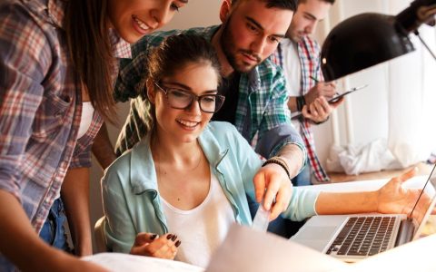 Premio para quien impulse el empleo juvenil