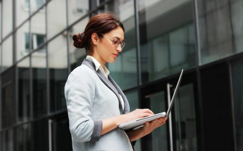 Cómo seducir a un profesional para que cambie de empleo