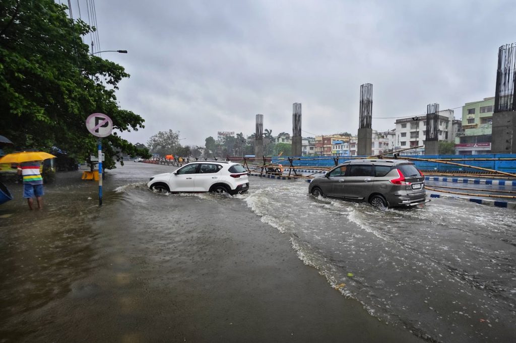 El nuevo permiso climático retribuido permite faltar al trabajo durante una catástrofe o emergencia.
